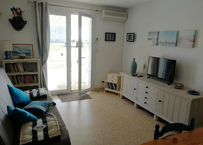 Appartement 2 Pieces Pour 4 Personnes Avec Vue Mer