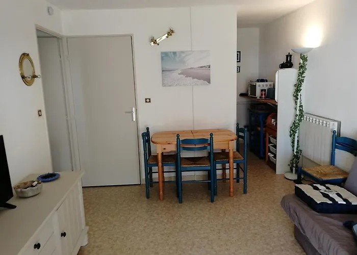 Appartement 2 Pieces Pour 4 Personnes Avec Vue Mer